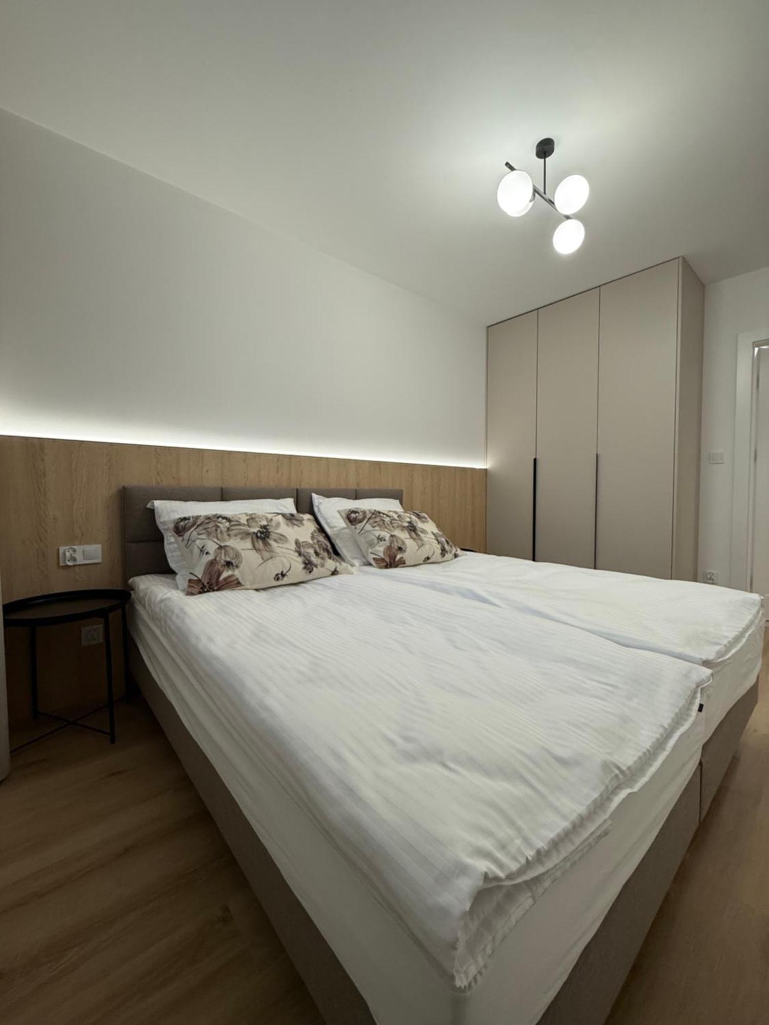 Apartment Deluxe Targowa Garwolin